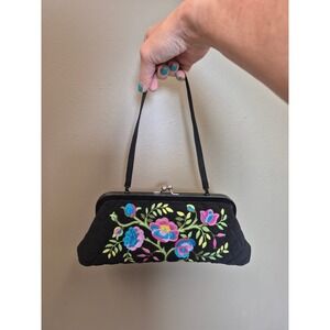 Vera Bradley Embroidered Floral Kiss Lock Frame Clutch Purse Black Quilted Bag